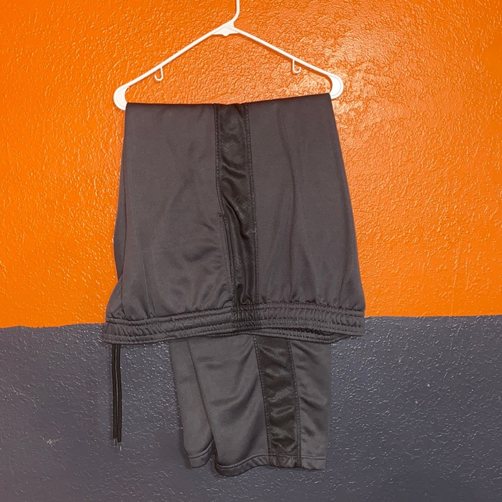 Men’s sweatpants